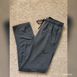 Men’s Nike pants